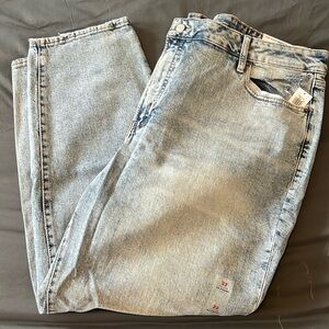 NWT Size 22 Old Navy OG Straight Jeans